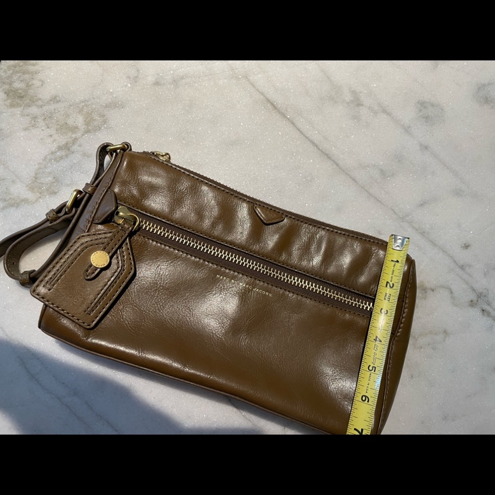 MARC JACOBS CLUTCH
